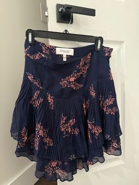 10 Crosby Derek Lam Navy Skirt with Pink Floral Pleats